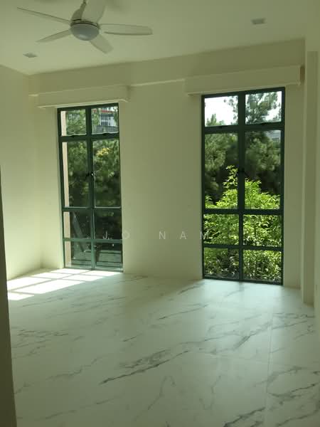 Tanglin Regency, 381 Tanglin Road, 3 Bedrooms, 1,109 sqft, Condominium For Rent, by Jo Nam, 21166343 - PropertyGuru.com.sg