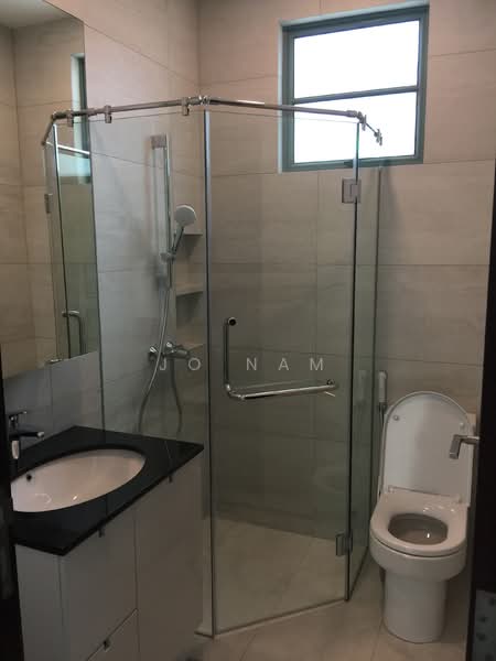 Tanglin Regency, 381 Tanglin Road, 3 Bedrooms, 1,109 sqft, Condominium For Rent, by Jo Nam, 21166343 - PropertyGuru.com.sg