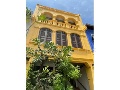 For Rent - Neil road conservation