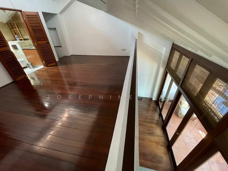143 Neil Road, 143 Neil Road, 1 Bedroom, 1,772 sqft, Conservation House For Rent, by Josephine Gan, 21166455 - Mezzanine (loft) floor overlooking to Living area - PropertyGuru.com.sg
