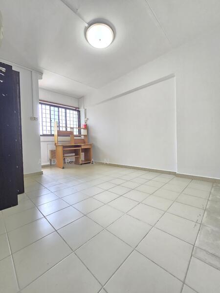 345 Yishun Avenue 11, 345 Yishun Avenue 11, 2 Bedrooms, 796 sqft, HDB Flat For Rent, by Adrian Chua, 21166699 - PropertyGuru.com.sg