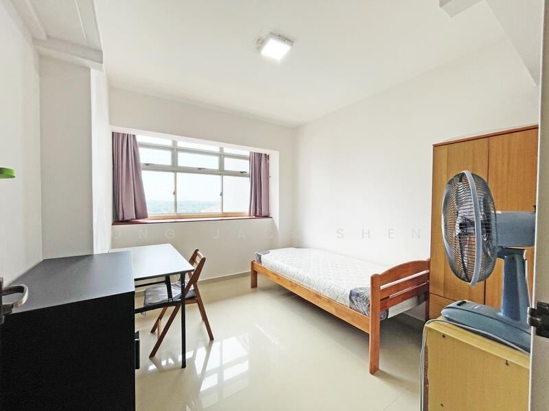 48 Strathmore Avenue, 48 Strathmore Avenue, Room Rental, 180 sqft, HDB Flat For Rent, by Ong Jack Shen, 21167263 - PropertyGuru.com.sg