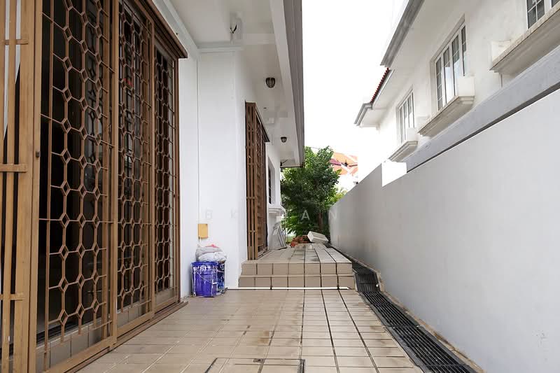 Brighton Avenue, Brighton Avenue, 5 Bedrooms, 3,642 sqft, Semi-Detached House For Rent, by BK Tan, 21168429 - PropertyGuru.com.sg