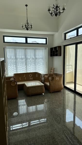 Nineteen Shelford, 19 Shelford Road, 1 Bedroom, 753 sqft, Condominium For Rent, by Joseph Lim 林有利, 21171873 - PropertyGuru.com.sg
