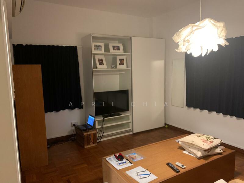 For Rent - Lion Towers