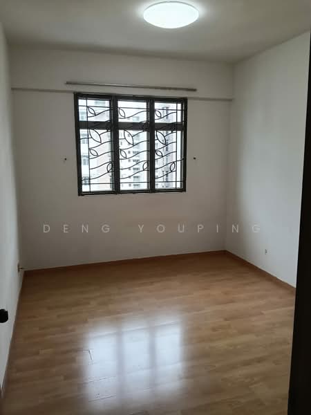 The Florida, 70 Hougang Avenue 7, 3 Bedrooms, 1,292 sqft, Condominium For Rent, by Deng Youping, 21175608 - PropertyGuru.com.sg