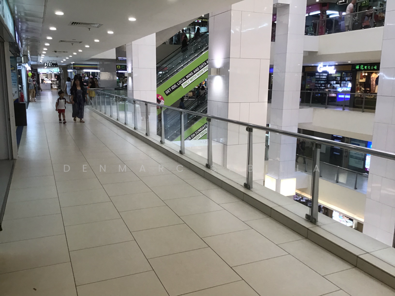 Lucky Plaza, 304 Orchard Road, 548 sqft, Mall Shop For Sale, by Denmarc Sabilla, 21178807 - CommercialGuru.com.sg