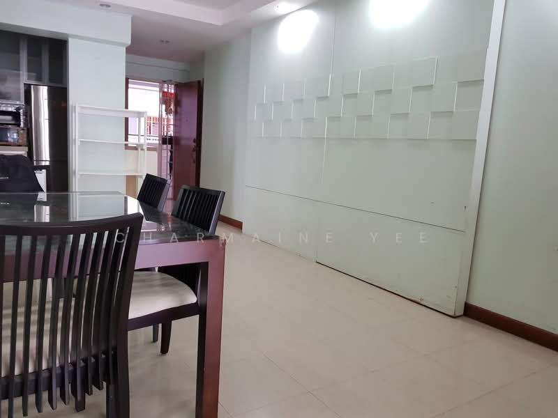 642B Punggol Drive, 642B Punggol Drive, 3 Bedrooms, 1,195 sqft, HDB Flat For Rent, by Charmaine Yee, 21181355 - PropertyGuru.com.sg