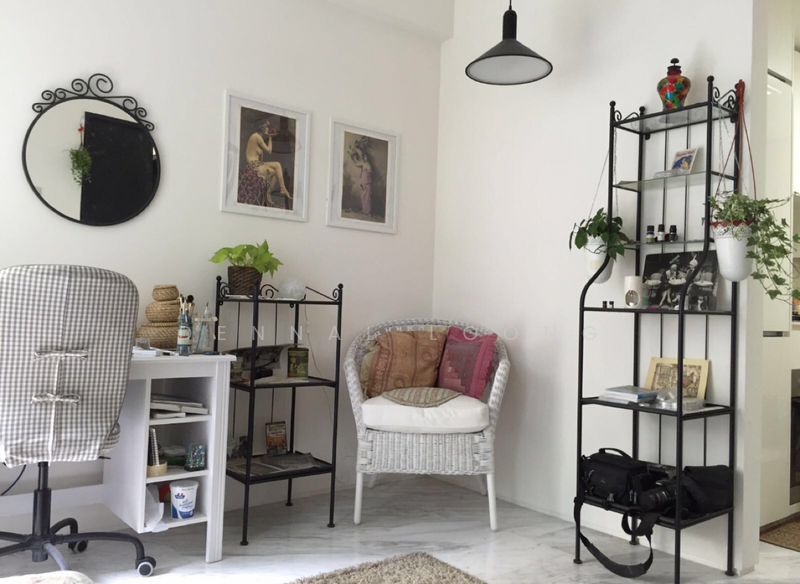 The Sorrento Condominium For Sale at S$ 880,000 | PropertyGuru Singapore