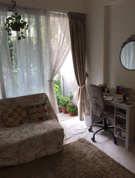 The Sorrento Condominium For Sale at S$ 880,000 | PropertyGuru Singapore