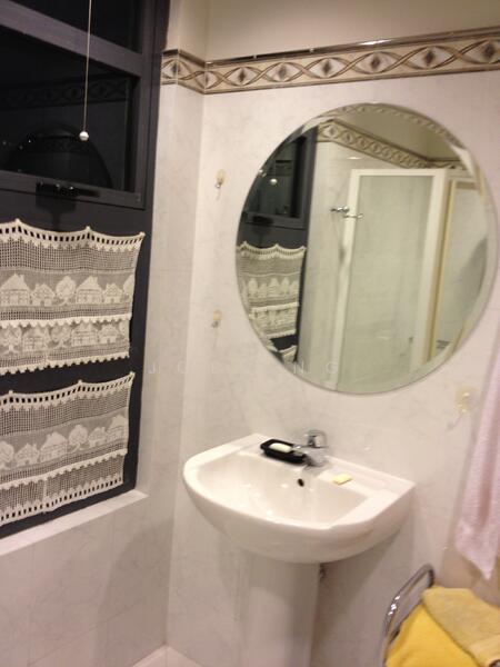 Haig Court, 152 Haig Road, 2 Bedrooms, 1,076 sqft, Condominium For Rent, by Joel Ng, 21183783 - PropertyGuru.com.sg