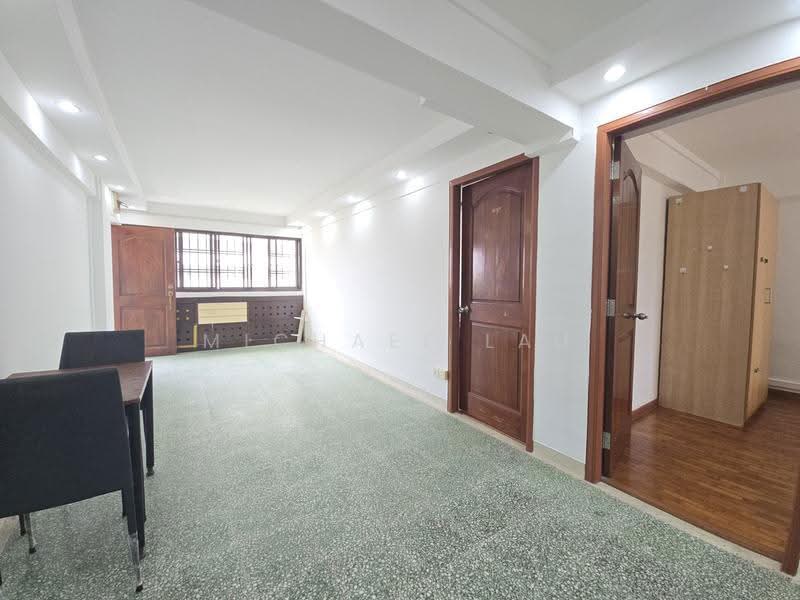 98 Aljunied Crescent, 98 Aljunied Crescent, Eunos / Geylang / Paya Lebar, 2 Bedrooms, 667 sqft, HDB Flat For Rent, by Michael Lau, 21187815 - Living Room - PropertyGuru.com.sg