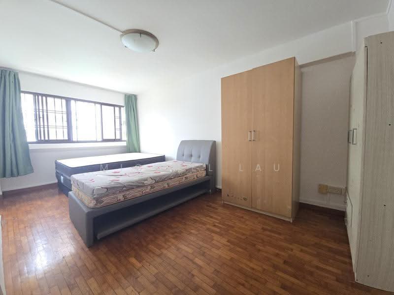 98 Aljunied Crescent, 98 Aljunied Crescent, Eunos / Geylang / Paya Lebar, 2 Bedrooms, 667 sqft, HDB Flat For Rent, by Michael Lau, 21187815 - Bedroom - PropertyGuru.com.sg