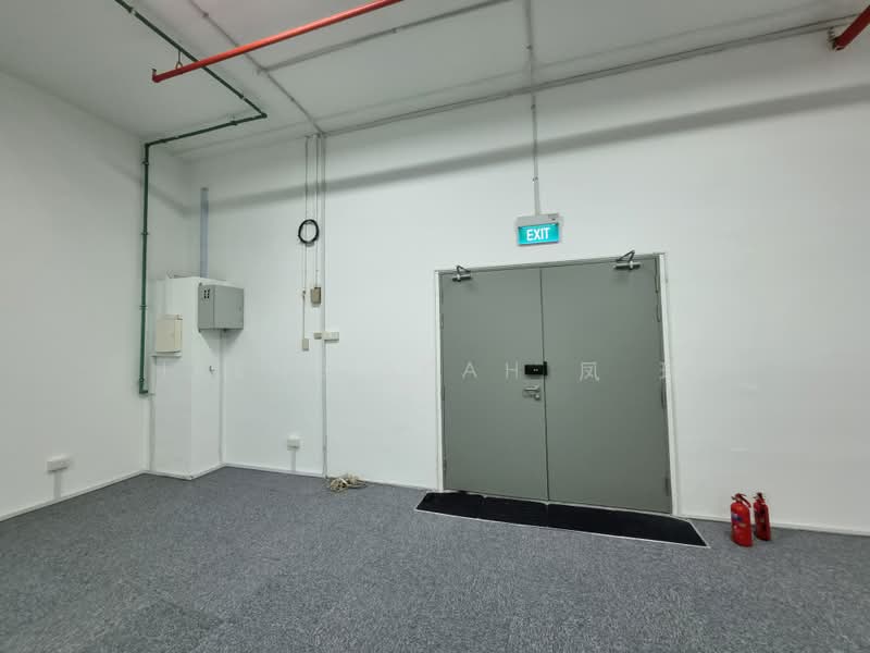 Oxley BizHub, 61 Ubi Road 1, 958 sqft, Light Industrial (B1) For Sale, by Irene Seah, 21187916 - CommercialGuru.com.sg
