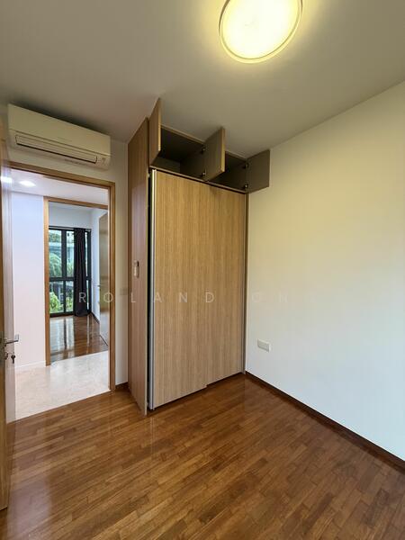 For Sale - Thomson Three