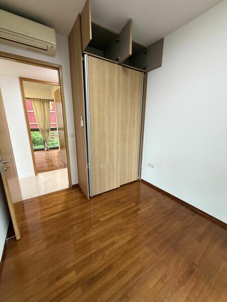 For Sale - Thomson Three