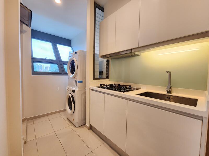 For Rent - Concourse Skyline