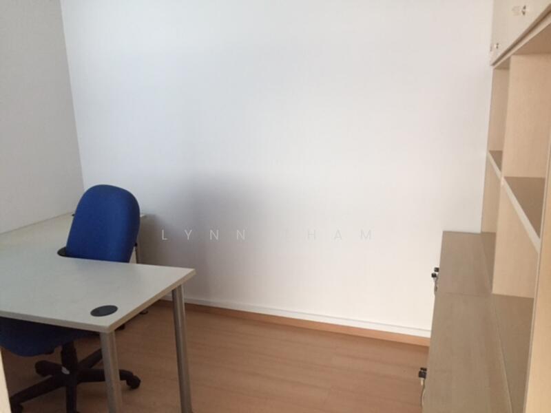The Spire, 10 Bukit Batok Crescent, 818 sqft, Light Industrial (B1) For Sale, by Lynn Tham, 21193832 - CommercialGuru.com.sg