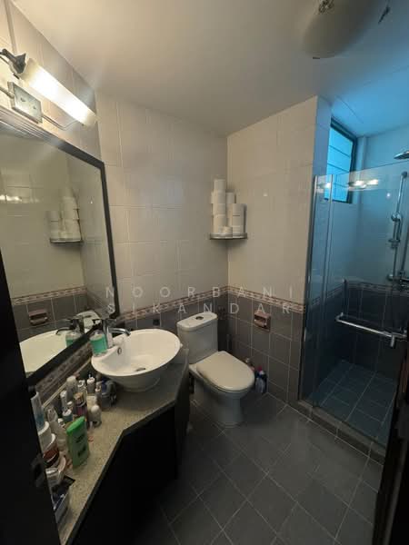Stratford Court, 41A Bedok Ria Crescent, 4 Bedrooms, 2,034 sqft, Condominium For Rent, by Noorbani Sikandar, 21194782 - PropertyGuru.com.sg