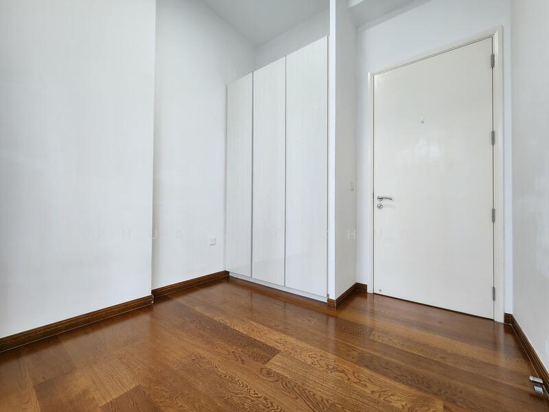 Kingsford Hillview Peak Condominium For Sale at S$ 1,600,000 | PropertyGuru Singapore