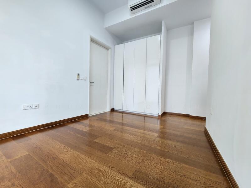 Kingsford Hillview Peak Condominium For Sale at S$ 1,600,000 | PropertyGuru Singapore