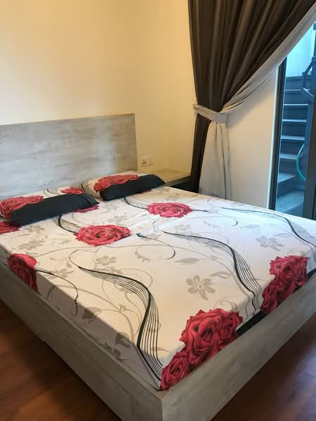 38 I Suites, 38 Ipoh Lane, 2 Bedrooms, 1,076 sqft, Condominium For Rent, by Florence Lim, 21196123 - PropertyGuru.com.sg