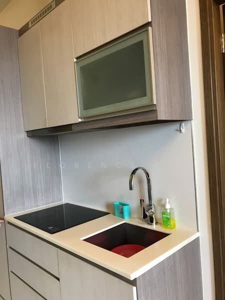 38 I Suites, 38 Ipoh Lane, 2 Bedrooms, 1,076 sqft, Condominium For Rent, by Florence Lim, 21196123 - PropertyGuru.com.sg