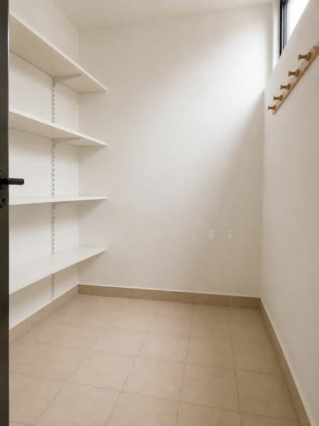 Maple Woods, 985 Bukit Timah Road, 3 Bedrooms, 1,335 sqft, Condominium For Rent, by James Lee, 21200057 - PropertyGuru.com.sg