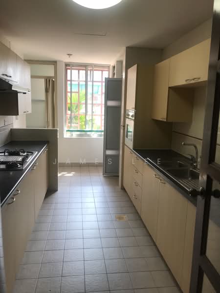 Maple Woods, 985 Bukit Timah Road, 3 Bedrooms, 1,335 sqft, Condominium For Rent, by James Lee, 21200057 - PropertyGuru.com.sg