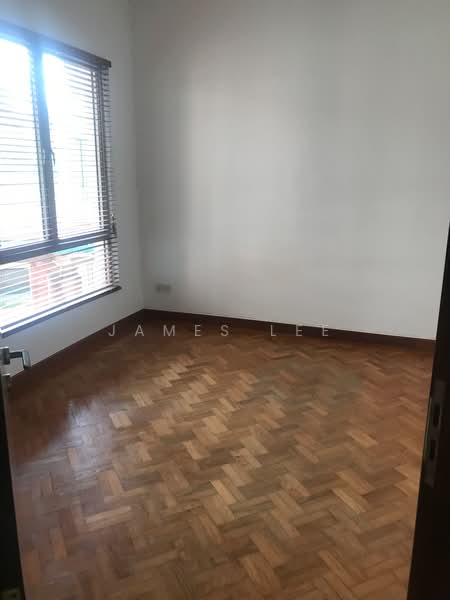 Maple Woods, 985 Bukit Timah Road, 3 Bedrooms, 1,335 sqft, Condominium For Rent, by James Lee, 21200057 - PropertyGuru.com.sg