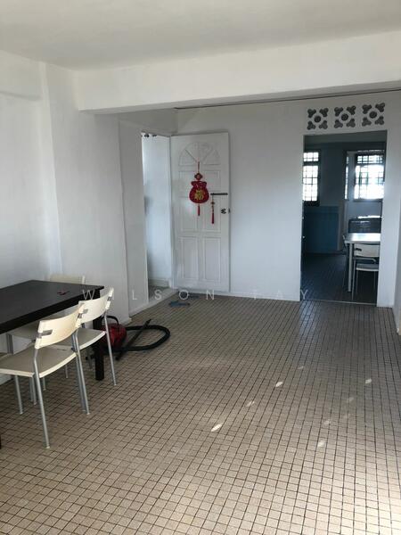 105 Henderson Crescent, 105 Henderson Crescent, Alexandra / Commonwealth, 2 Bedrooms, 699 sqft, HDB Flat For Rent, by Wilson Tay, 21204723 - PropertyGuru.com.sg