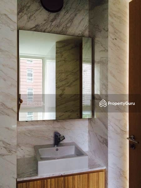 Luxurious bathroom fittings 