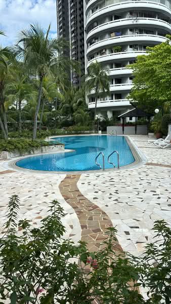 For Rent - Hawaii Tower