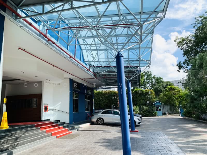 CITY FRINGE ENTIRE FLOOR FACTORY STORAGE. Exclusive Single Tenant Operation Nearest MRT Geylang Baru, SIZE: approx. 20000~40k sqft CONTACT: +6596881177, Macpherson / Potong Pasir, 9,000 sqft, Factory / Workshop (B2) For Rent, by KOH HOONG TSE (ADRIAN), 21214593 - CommercialGuru.com.sg