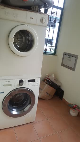 Kovan Crest, 45 Kovan Road, 3 Bedrooms, 1,324 sqft, Apartment For Rent, by WT Hoe, 21216866 - PropertyGuru.com.sg