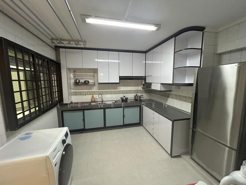 44 Lorong 5 Toa Payoh, 44 Lorong 5 Toa Payoh, Balestier / Toa Payoh, 3 Bedrooms, 1,320 sqft, HDB Flat For Rent, by Lee Wee Peng, 21217426 - Kitchen - PropertyGuru.com.sg