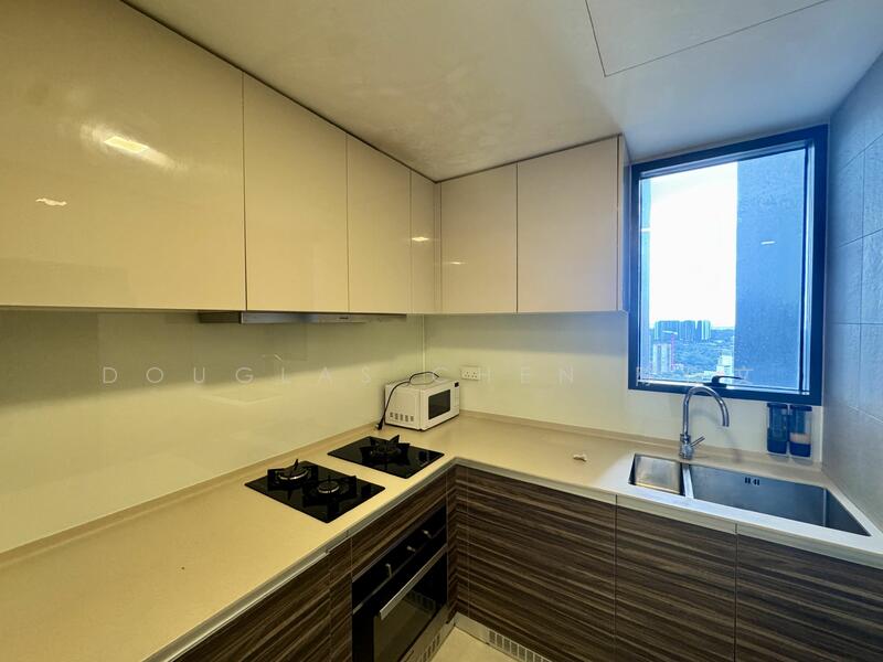 Commonwealth Towers, 230 Commonwealth Avenue, 3 Bedrooms, 904 sqft, Condominium For Rent, by Douglas Chen 陈俊文, 21221551 - PropertyGuru.com.sg