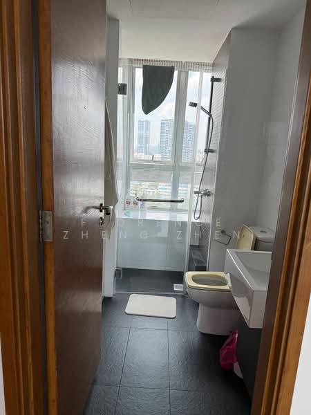 The Parc Condominium Condominium For Sale at S$ 2,700,000 | PropertyGuru Singapore