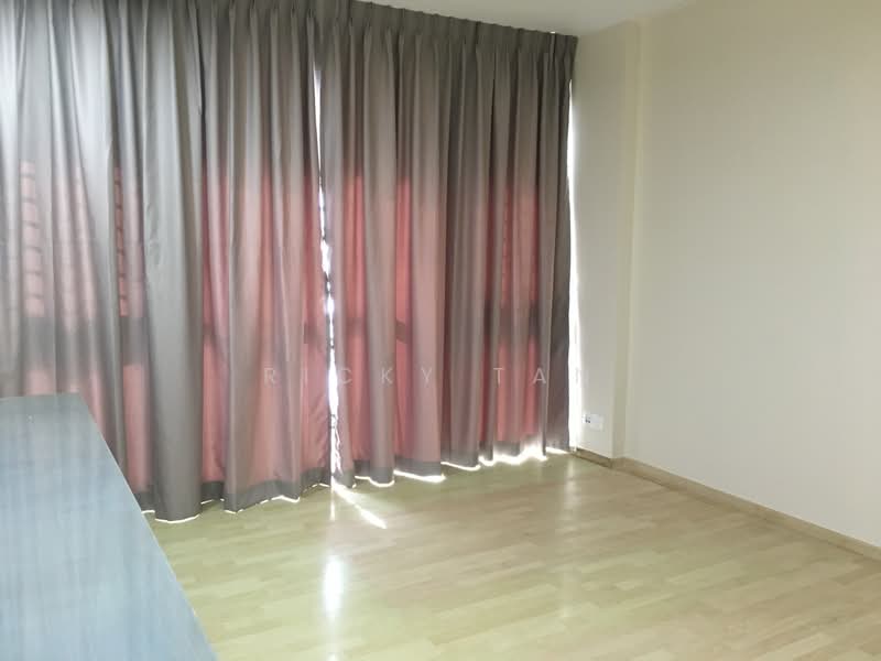 Changi Rise Condo, 4 Simei Rise, 3 Bedrooms, 1,281 sqft, Condominium For Rent, by Ricky Tan, 21224488 - PropertyGuru.com.sg