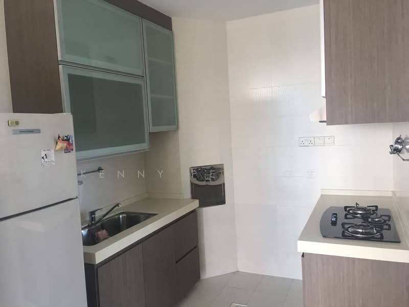 Crystal De Azure, 18 How Sun Close, 2 Bedrooms, 947 sqft, Apartment For Rent, by Kenny Peck 有益, 21226311 - PropertyGuru.com.sg