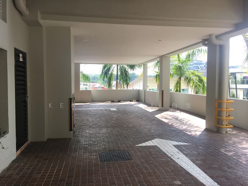 Crystal De Azure, 18 How Sun Close, 2 Bedrooms, 947 sqft, Apartment For Rent, by Kenny Peck 有益, 21226311 - PropertyGuru.com.sg