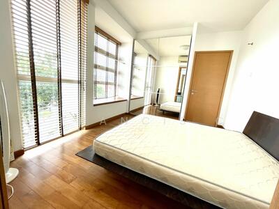 For Rent - Poshgrove East