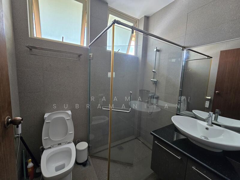 For Rent - Eastellar