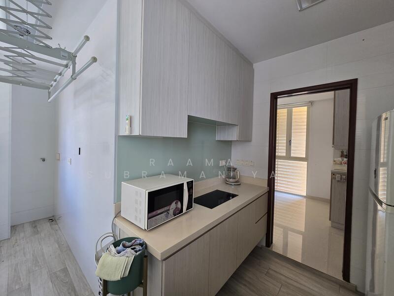 For Rent - Eastellar