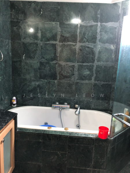 For Rent - Crystal Rhu