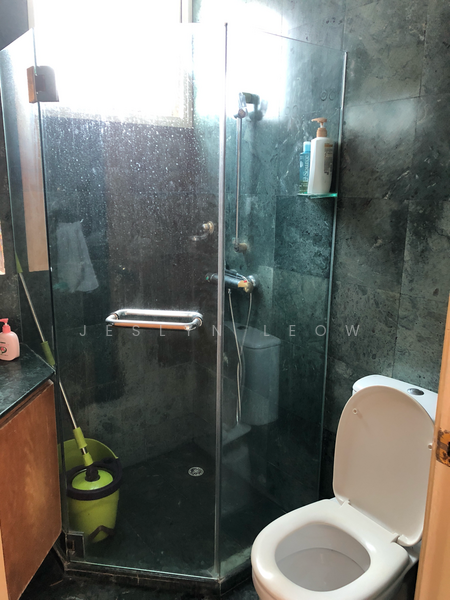 For Rent - Crystal Rhu