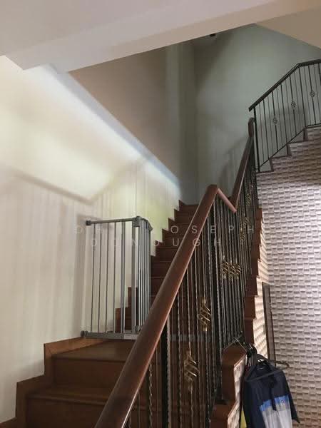 Gerald Park, Gerald Park, Seletar / Yio Chu Kang, 4 Bedrooms, 5,128 sqft, Semi-Detached House For Rent, by John Joseph Donough, 21241337 - PropertyGuru.com.sg