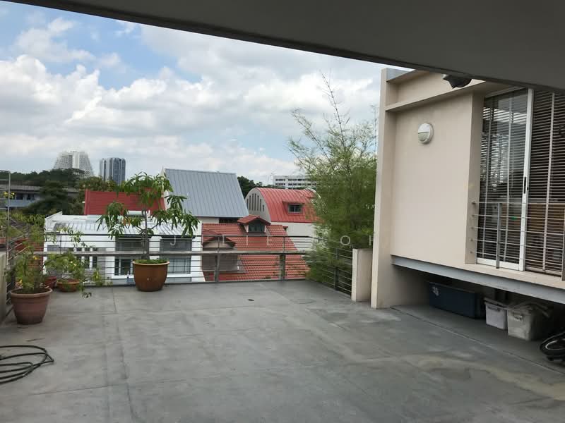 Blandford Drive Balinese Dreamhome!, Blandford Drive, 4 Bedrooms, 4,500 sqft, Corner Terrace For Rent, by Julie Goh, 21242104 - PropertyGuru.com.sg