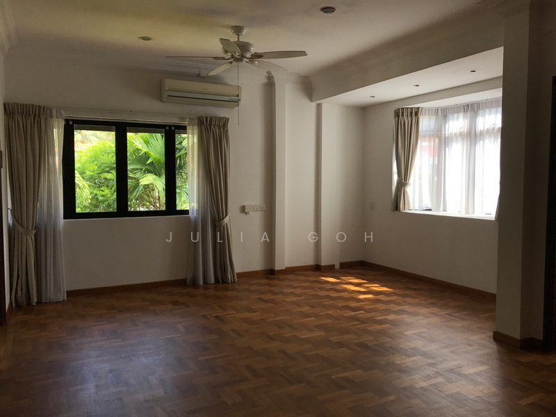 For Rent - Mount Sinai Avenue