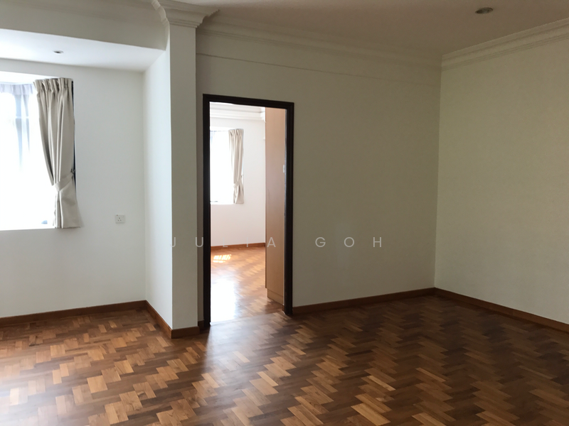 For Rent - Mount Sinai Avenue